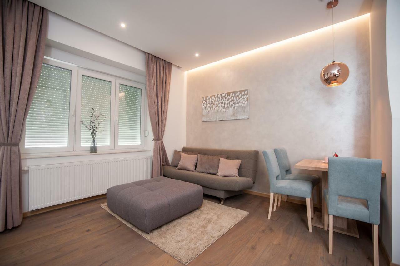 Citylux Apartments ซาเกร็บ ภายนอก รูปภาพ